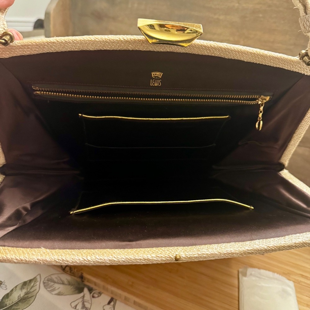 Vintage 1950s Lewis Gold Lamé Evening Bag‎ Set Mirror Coin Purse Comb Crown - Picture 9 of 12